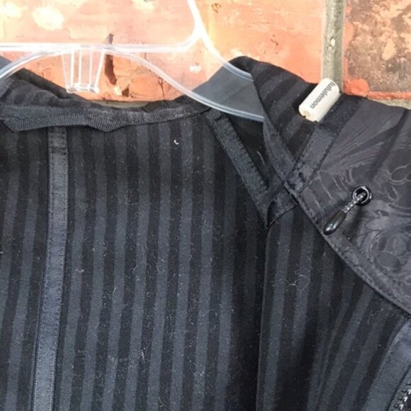 Lululemon RARE Apres Softshell Print Trench Jacket Rain Coat Dancers In Snow 8 - Picture 12 of 16